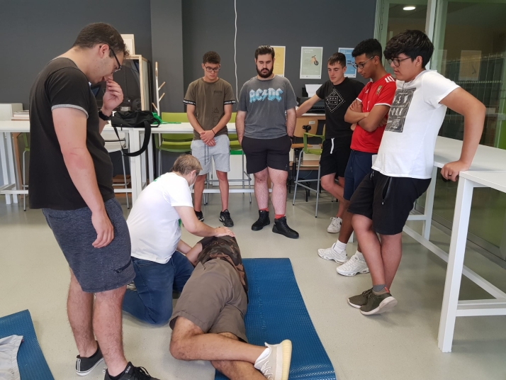 SATSE Soria forma en primeros auxilios a los alumnos del CIFP Pico Frentes 