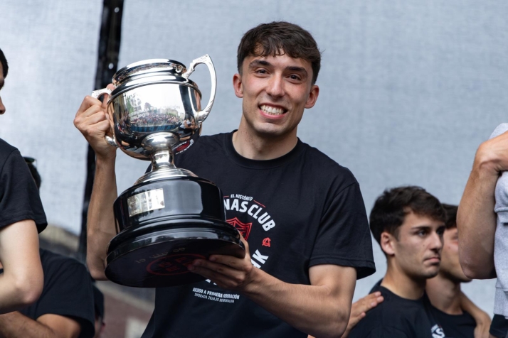 Javier Vicario, el pinariego que ha tocado el cielo en 2ª RFEF: Es un orgullo representar a mi tierra