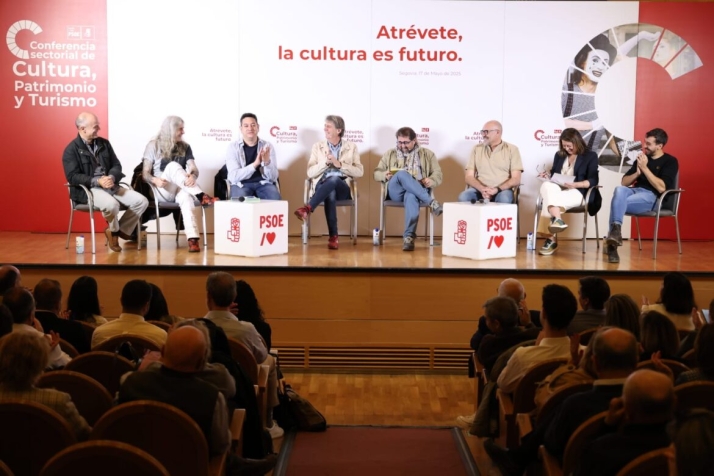Carlos Martínez: Queremos que a Castilla y León se la conozca por su cultura y no por proteger monumentos dictatoriales