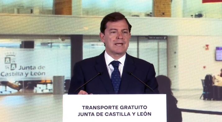 Con la tarjeta BUSCyL los empadronados en Castilla y León podrán viajar gratis en todas las rutas de transporte dependientes de la Junta