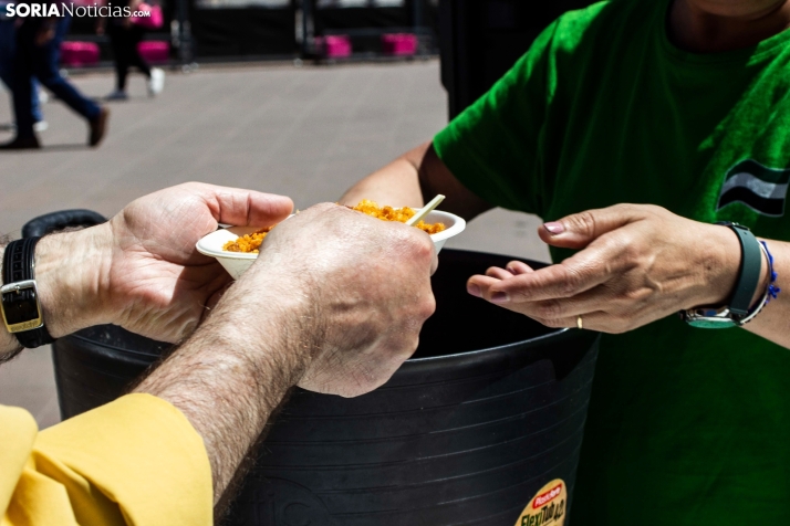 FOTOS | Cálida acogida a la jornada solidaria de ASOEM