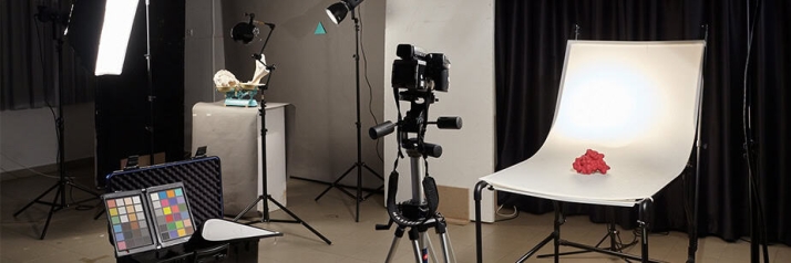 La Escuela de Arte y OnPhoto Soria organizan el primer visionado libre de portfolios fotográficos