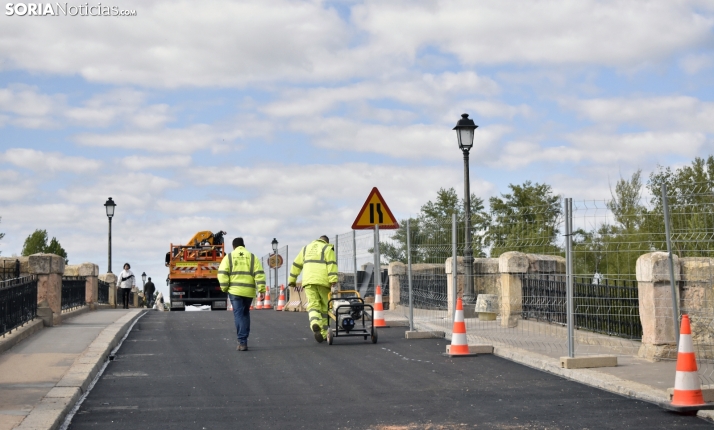 El PSOE invita a la Junta a construir un nuevo puente en San Esteban y no tirar el dinero con uno provisional