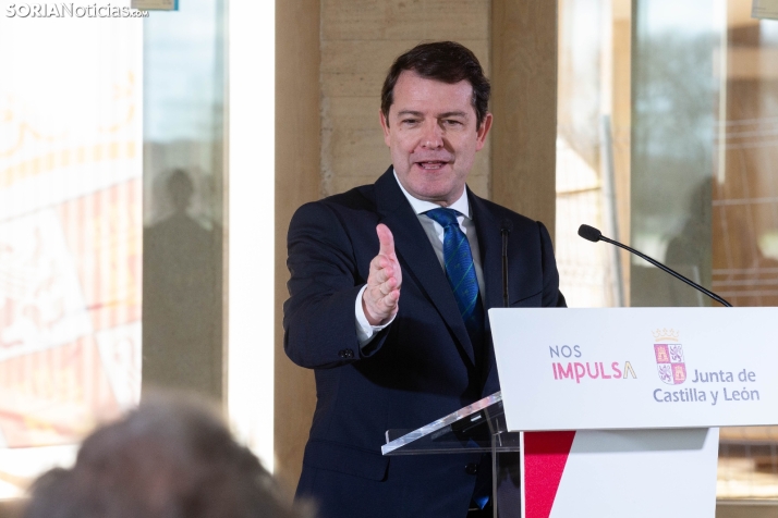 Críticas a Mañueco por el sistema de transporte en Castilla y León: Lo importante no es que sea gratis, es que sea útil