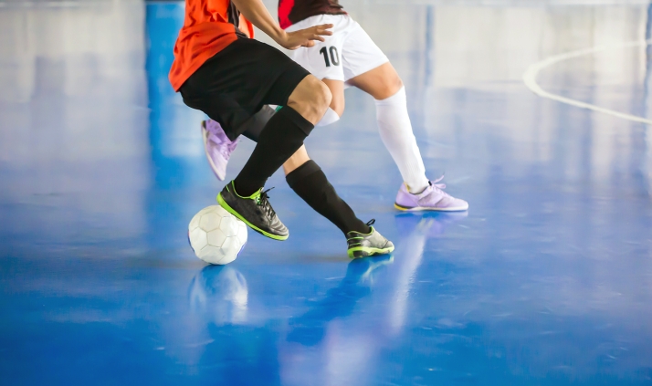 El polideportivo de Duruelo, epicentro del fútbol sala este fin de semana con un torneo de 24 horas y 1.600 € para el campeón