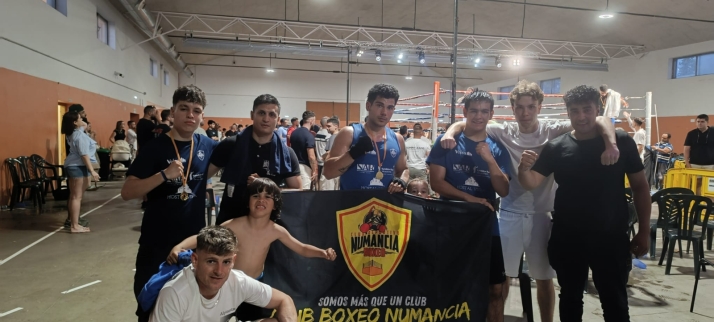 El Boxeo Numancia encaja dos golpes y logra un triunfo en la velada de Zaragoza
