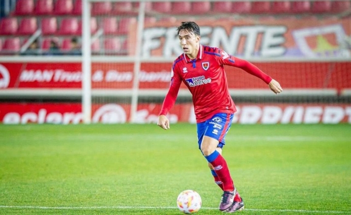 Javier Vicario da el salto a Segunda División, haciendo escala en Barakaldo