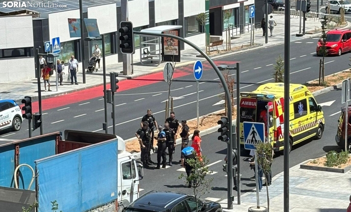 Trasladada tras ser atropellada frente a la estación de autobuses