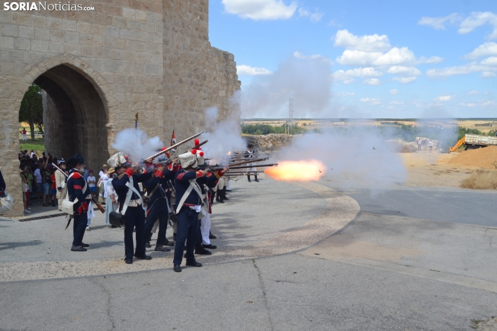 En imágenes: Almazán regresa a 1810 con la representación de la batalla contra el ejército francés