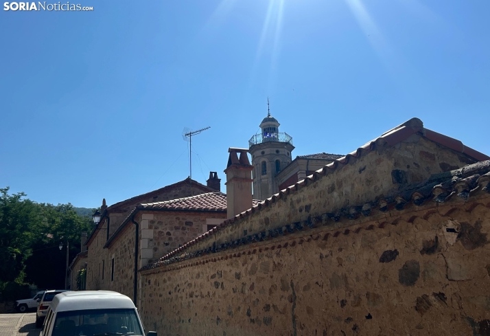 El pueblo de Castilla y León de 20 habitantes que no tiene mar, pero sí faro