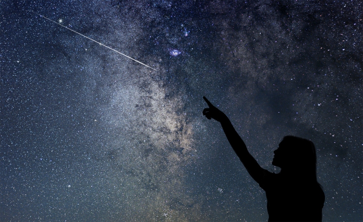 El cielo nocturno se ilumina: guía para cazar las lluvias de estrellas de este fin de semana y agosto