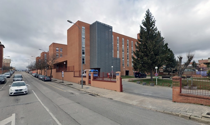 La renovación de dos ascensores en residencia de Los Royales costará más de 123.000 euros