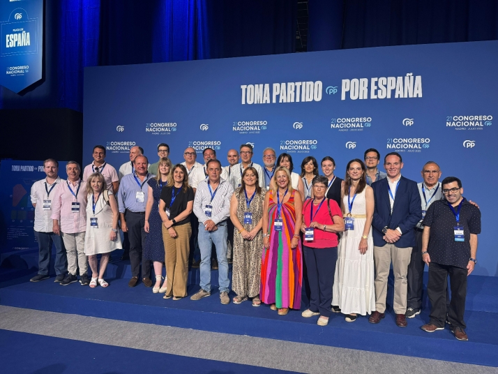 Más de 20 compromisarios e invitados del PP de Soria asisten al XXI Congreso Nacional del Partido Popular en Madrid