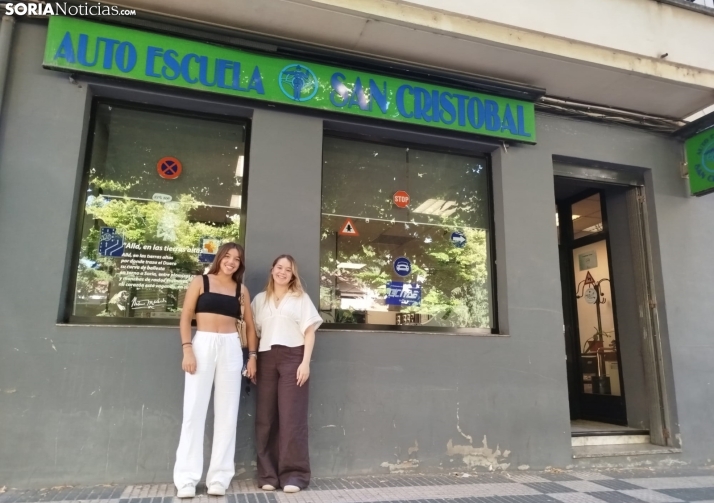 ¿Por qué viajar hasta Soria para sacarse el carnet de conducir? Las razones de Sara, Najat... y cada vez más personas