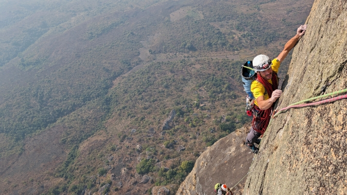 De Soria a la selva de Angola: la aventura de Gonzalo Torre para conquistar una cumbre virgen
