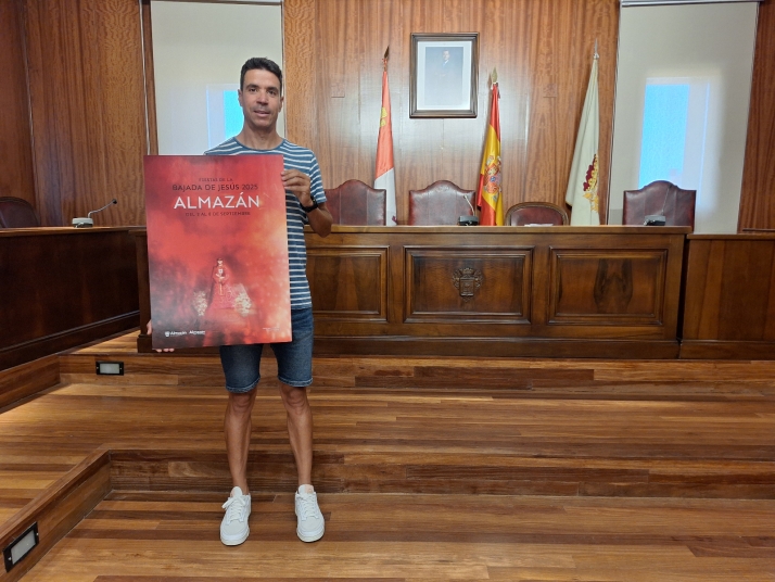 Almazán presenta el cartel y el programa completo para las Fiestas de la Bajada de Jesús 2025