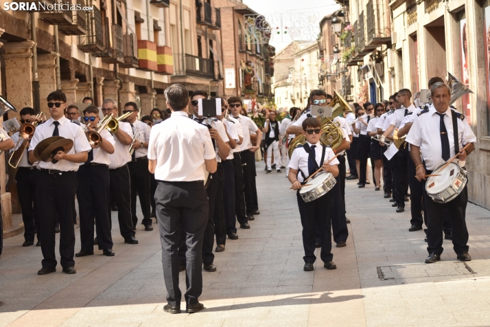 GALERÍA | San Roque procesiona en otro día grande para El Burgo