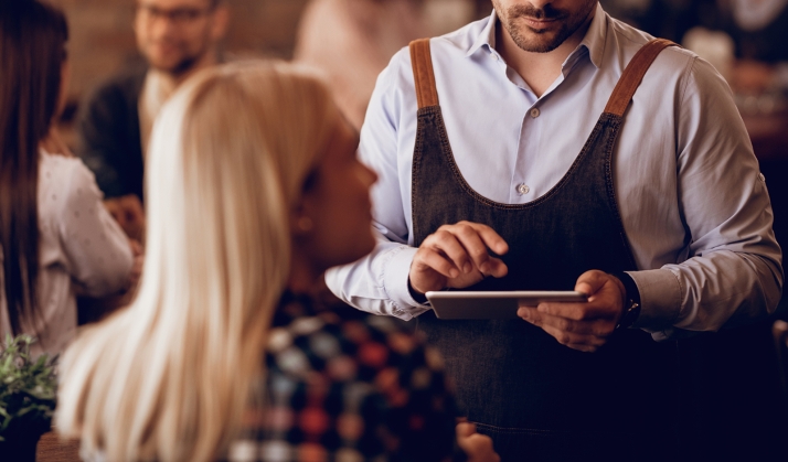 La esquina de las calles León y Pedro de Rúa podría acoger un nuevo establecimiento de hostelería