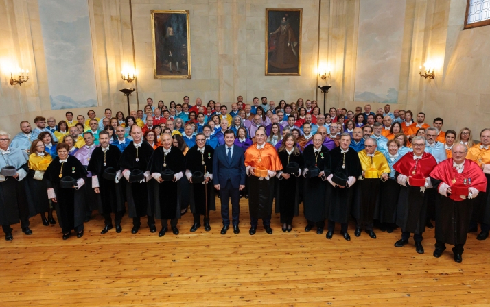 Castilla y León roza los 100.000 universitarios tras reducir las tasas y aumentar las becas un 20%