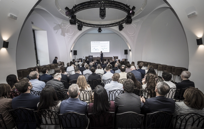 Soria acoge las Jornadas de Mercados Financieros del Grupo Caja Rural con más de 100 participantes