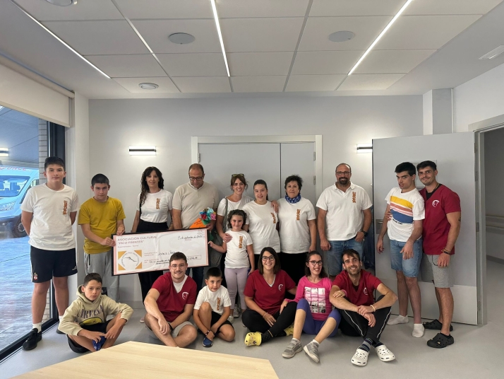 El último gesto de la Asociación Pico Frentes: una donación a ASPACE Soria