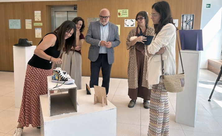 El legado de Machado traspasa los muros de la cárcel de Soria con la exposición Se vende cultura