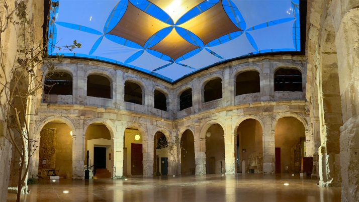 Alfonso Ortiz Remacha explora lo sagrado con su exposición Hierofanías en el Palacio Ducal de Medinaceli