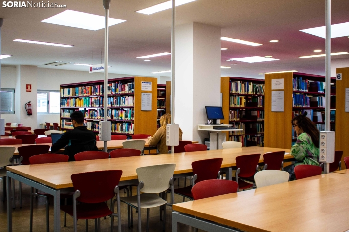 Mañueco atribuye a 25 años de gestión el liderazgo educativo de Castilla y León en PISA