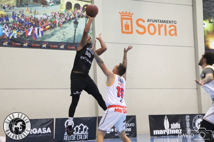 La falta de acierto exterior condena al CSB a una ajustada derrota en Ávila