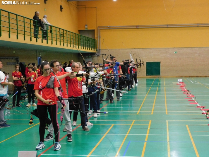 En imágenes | Decenas de tiradores exhiben sus habilidades en el Fuente del Rey