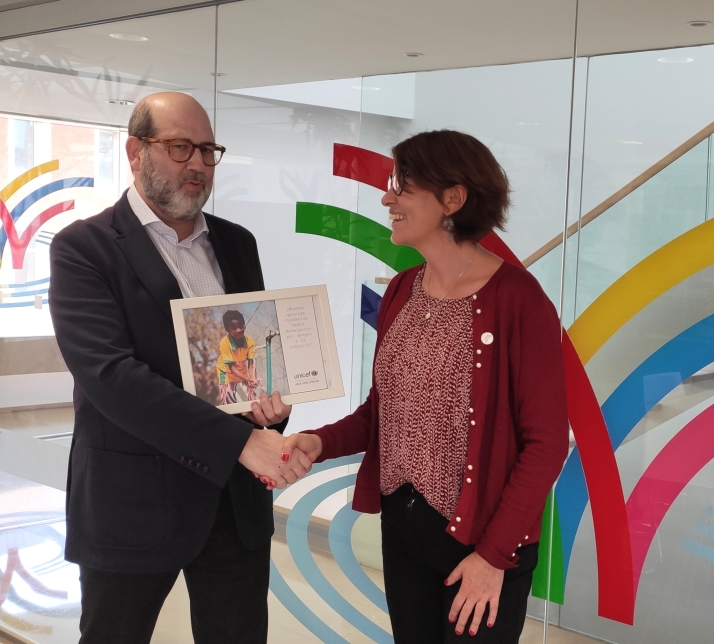 La Fundación Pedro Navalpotro dona 5.000 euros a UNICEF para llevar agua a escuelas de Burkina Faso