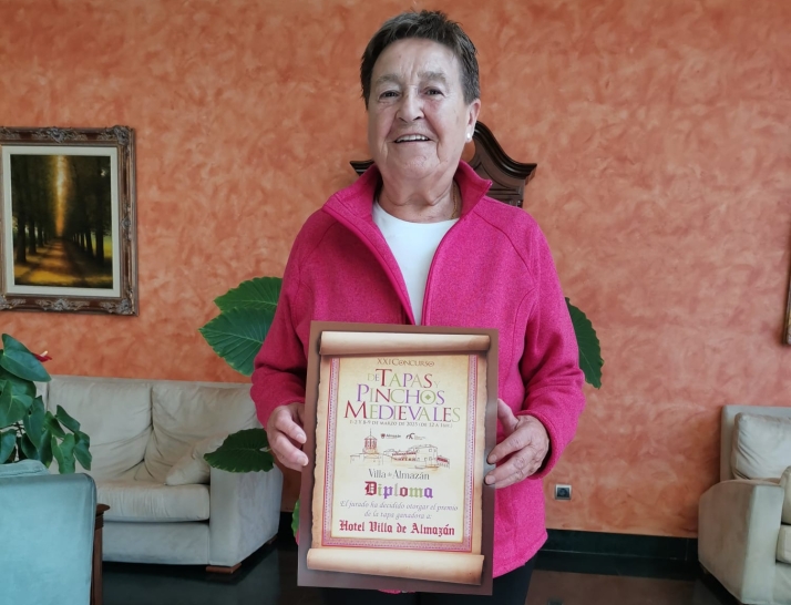 Julia Medrano representa a Almazán en la final del Chef Medieval 2025