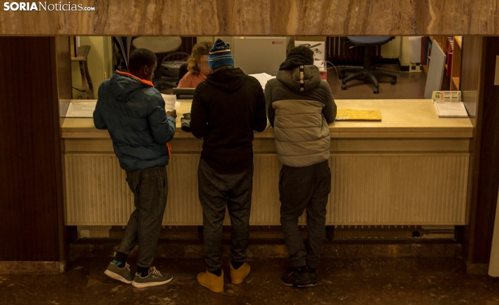 Denuncian que el gasto político en el Ayuntamiento crece mientras se externalizan servicios