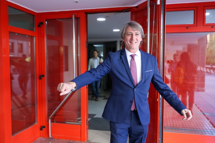 Carlos Martínez ya es oficialmente el candidato del PSOE a presidir la Junta: El cambio solo será posible si creemos en él