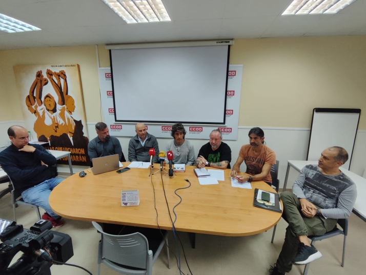 Los trabajadores consideran que el Ayuntamiento los utiliza para justificar la subida del IBI