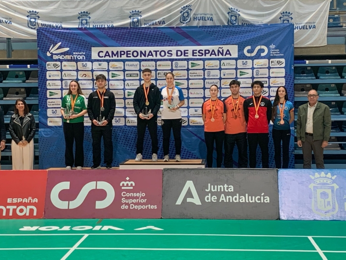Soria tiene un tesoro con Daniela Corchón: ¡Campeona de España Sub-19 de bádminton en la casa de Carolina Marín!