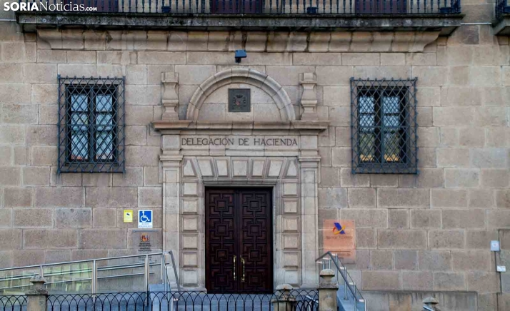 Hacienda premia a diez alumnos sorianos por sus trabajos de responsabilidad fiscal