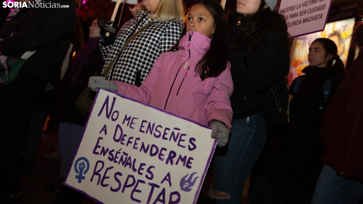 En imágenes: Soria clama contra la violencia machista en una manifestación multitudinaria