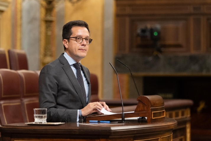 Tomás Cabezón (PP) denuncia en el Congreso el uso interesado del mundo rural por parte del Gobierno