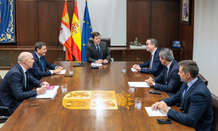 El futuro de las plantas de Renault en Castilla y León, a debate en una reunión de alto nivel con la Junta