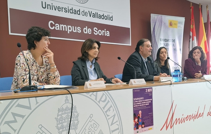 La barrera del idioma, a debate en Soria para ayudar a las víctimas migrantes