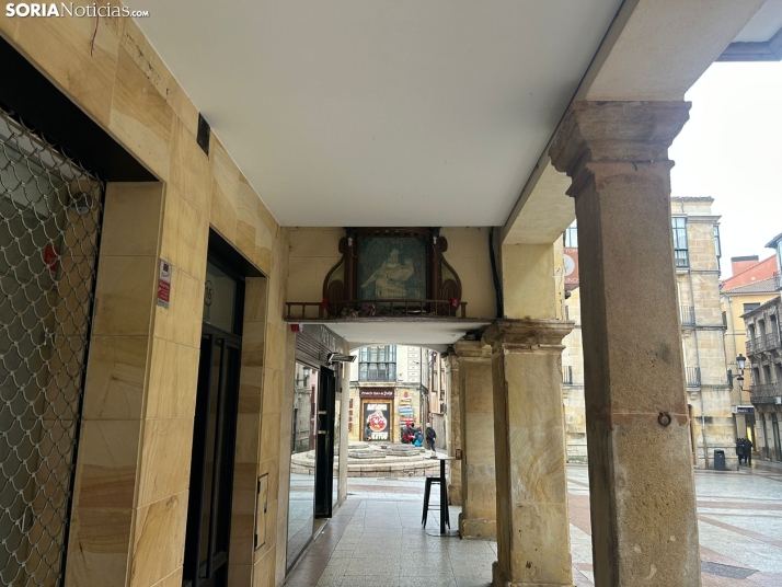 La imagen de la Virgen de la Soledad del Collado será distinta gracias a una genialidad de Ferrus 