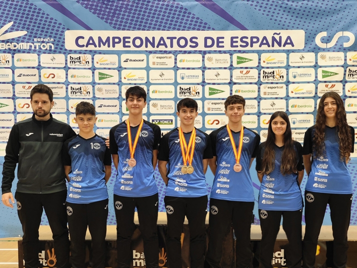 Hugo Sanz se proclama doble campeón de España de Bádminton Sub17
