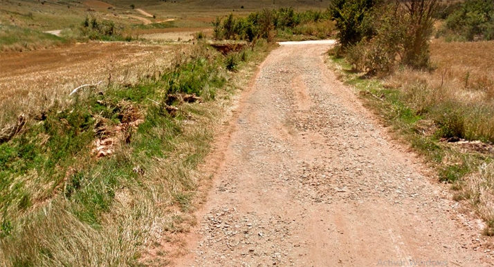 La Diputación amplía hasta el 31 de enero el plazo para contratar las obras del Plan de Caminos