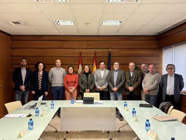 Castilla y León destinará nuevos recursos a los Grupos de Acción Local para fomentar el empleo femenino