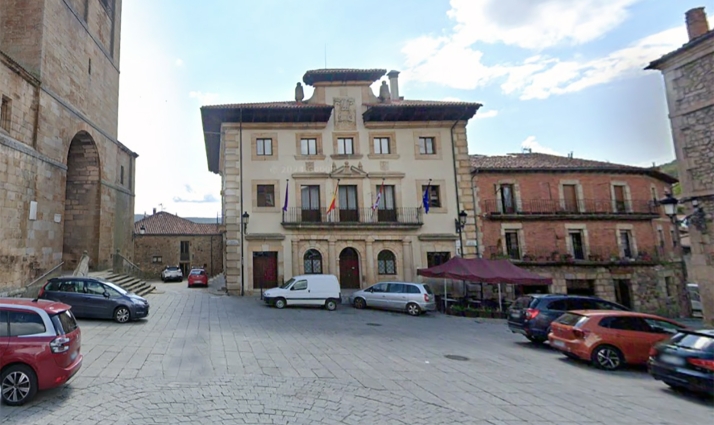 El Ayuntamiento visontino busca reactivar el comercio online local