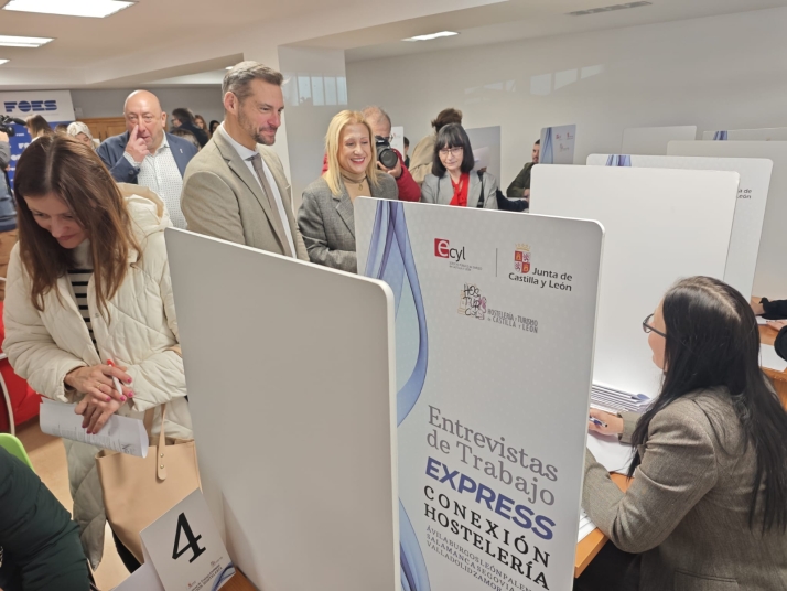 Entrevistas exprés a 830 sorianos para cubrir 59 empleos de la industria de la felicidad