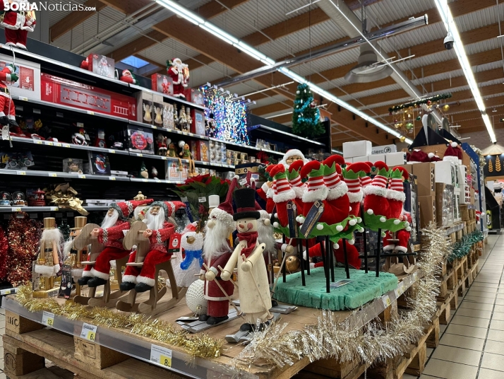 EN IMÁGENES | La Navidad se apodera de los pasillos de E. Leclerc