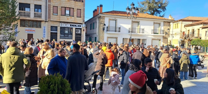 La Champanada de San Leonardo, el brindis que une a todo un pueblo para despedir el año