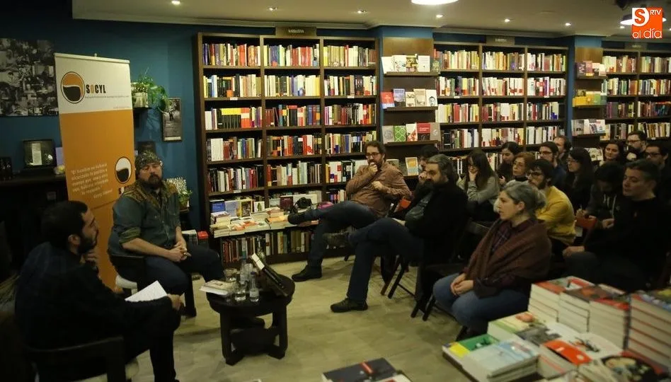 Un instante de la presentación. Fotos: Alberto Martín